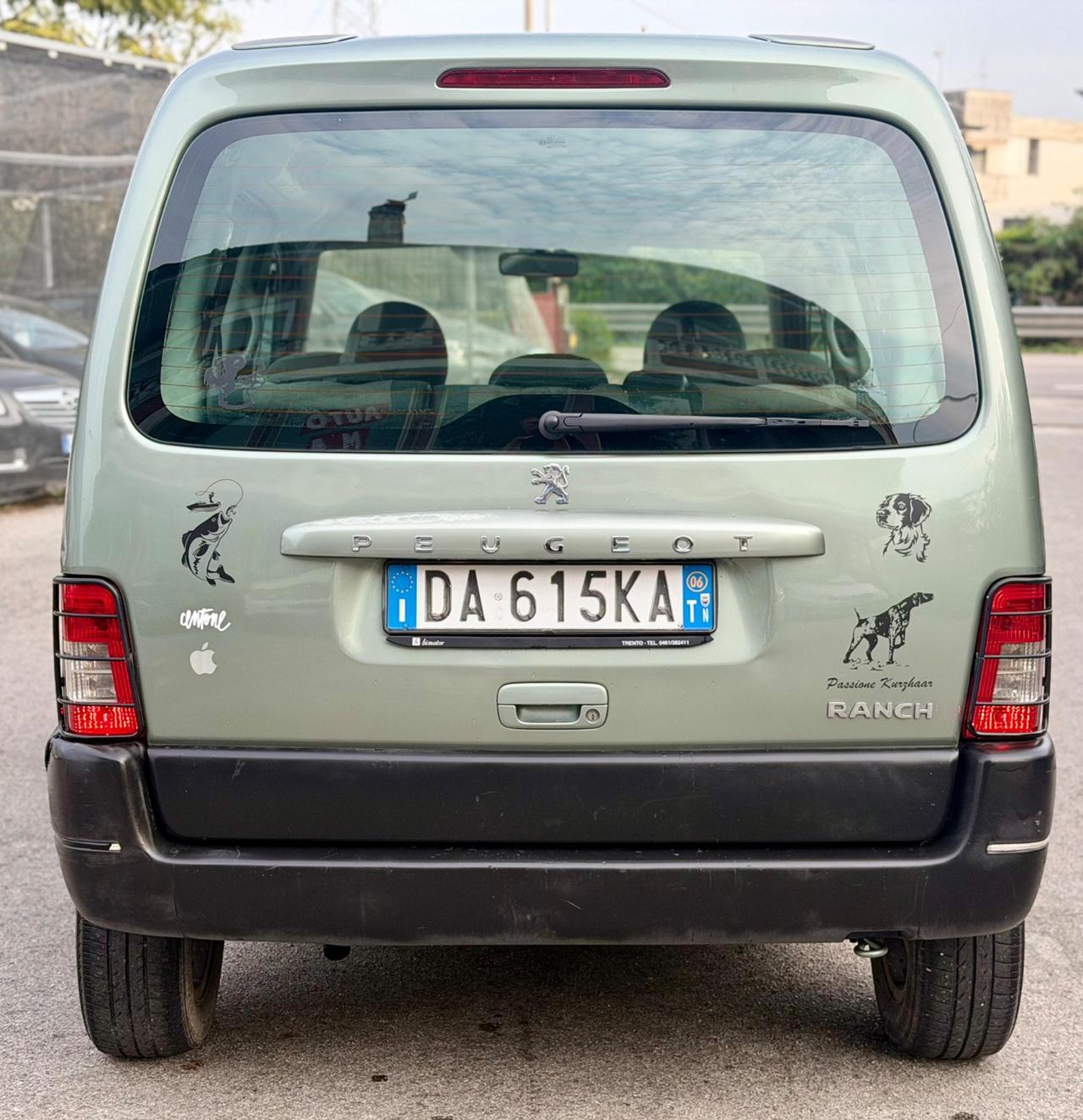 Peugeot Ranch 1.6 HDi 5p. Lee