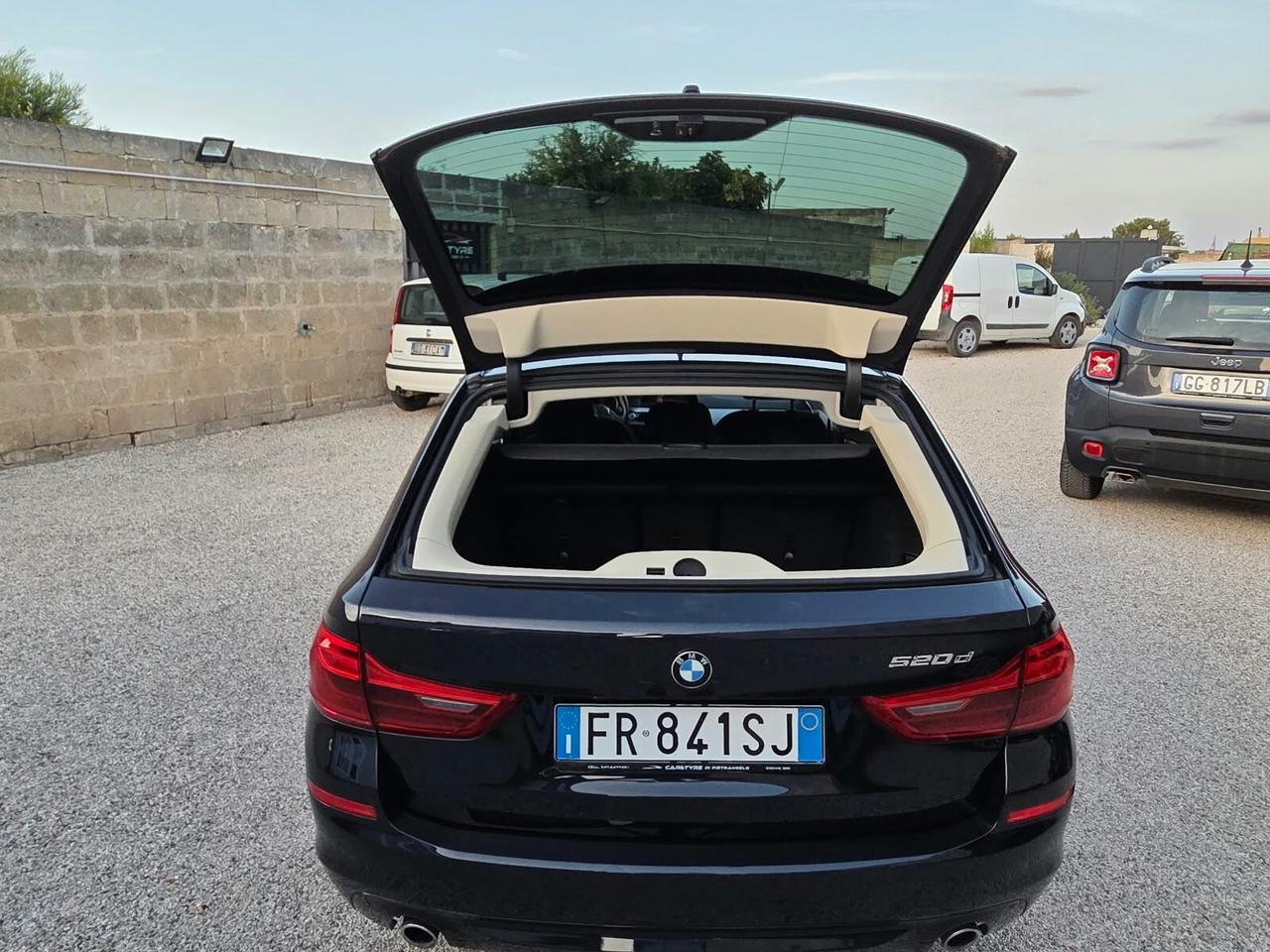 Bmw 520d Touring Business iva esposta 1 proprietario