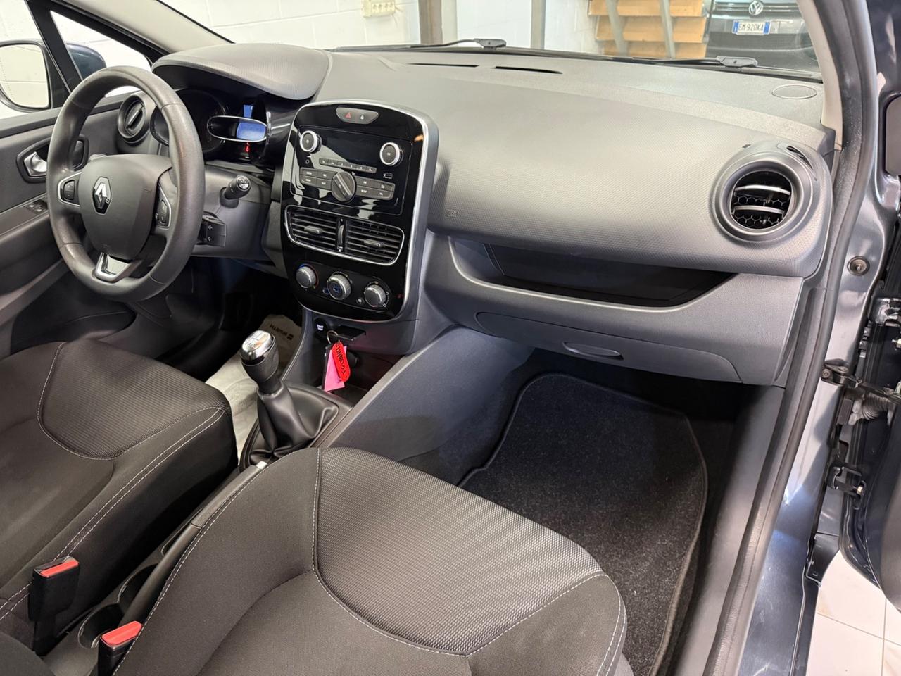 Renault Clio TCe 12V 90CV Start&Stop 5 porte Energy Intens