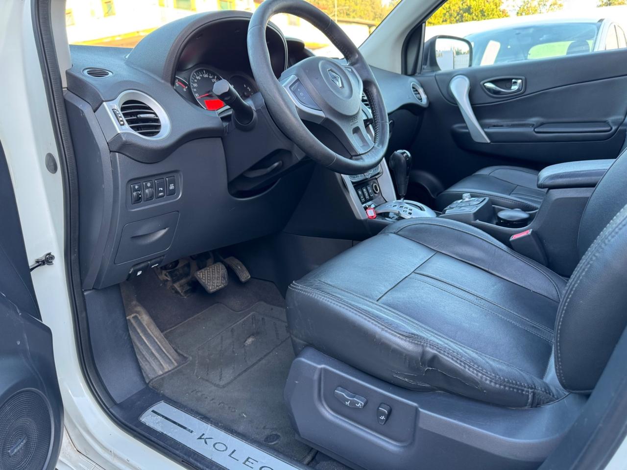 RENAULT KOLEOS