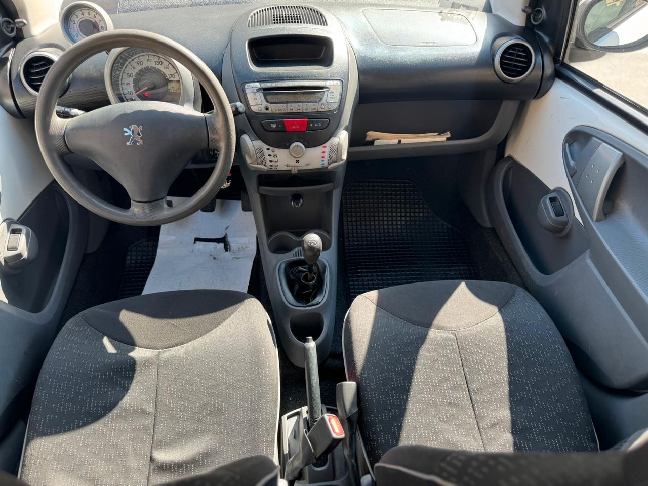 Peugeot 107 1.0 68CV 5p. Plaisir
