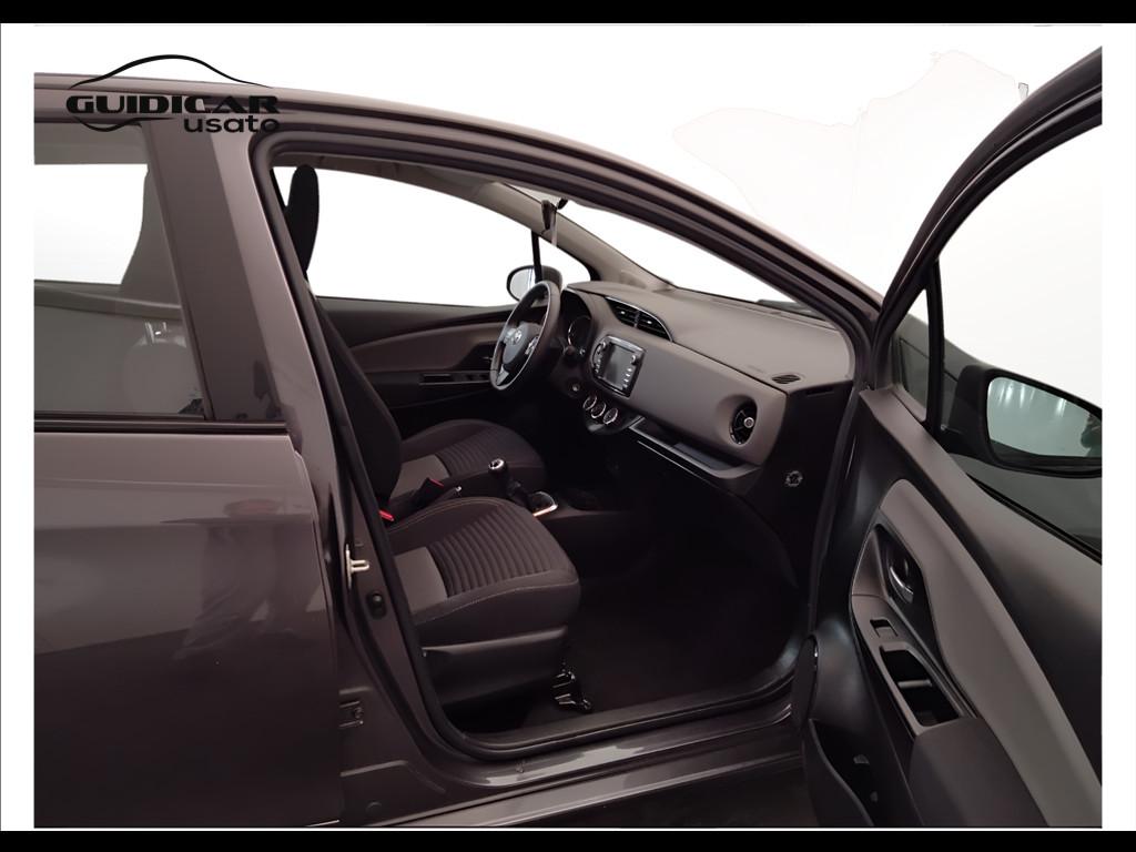 TOYOTA Yaris III 2017 - Yaris 5p 1.0 Active my18