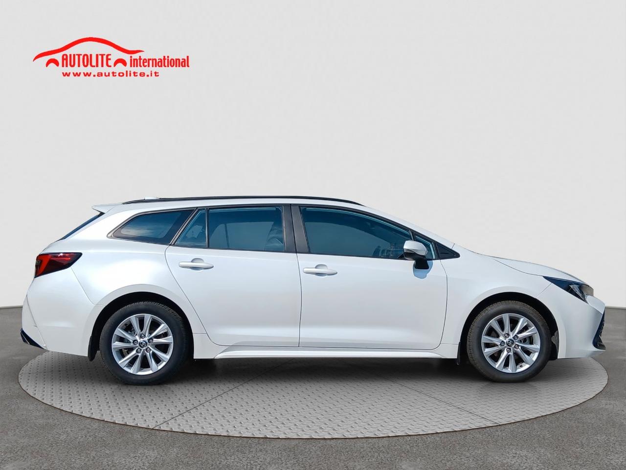 Toyota Corolla Touring Sports 1.8h Active Tech auto