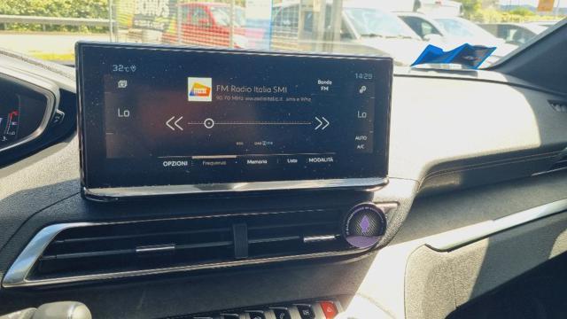 PEUGEOT 3008 BlueHDi 130 S&S EAT8 GT Autocarro