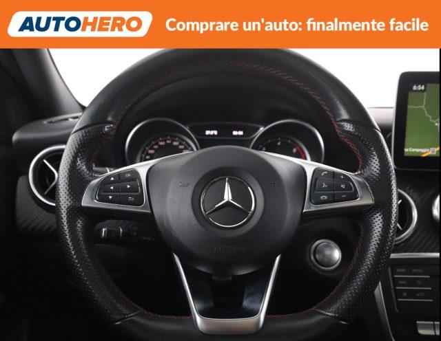 MERCEDES-BENZ A 180 d Premium
