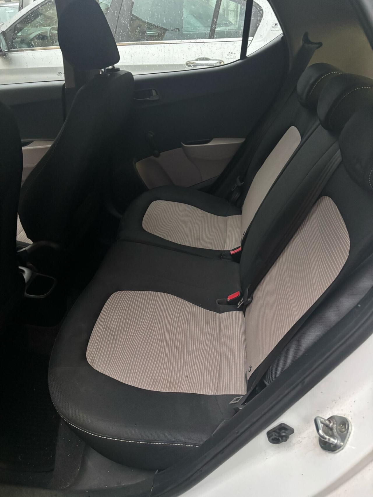 Hyundai i10 1.0 Sound Edition FINANZIABILE NEOPATENTATI
