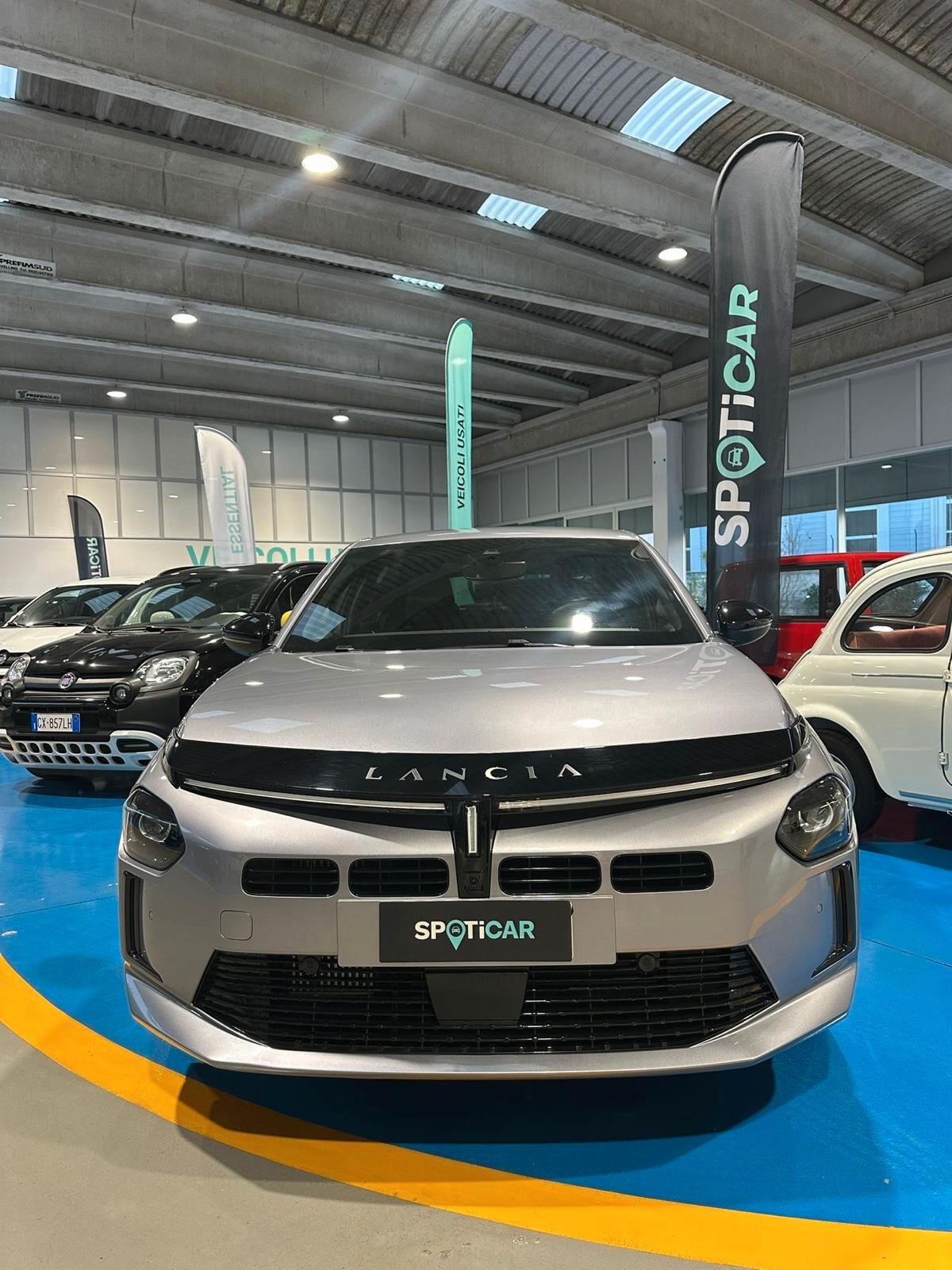 Lancia Ypsilon Hybrid e-DCT LX aziendale full