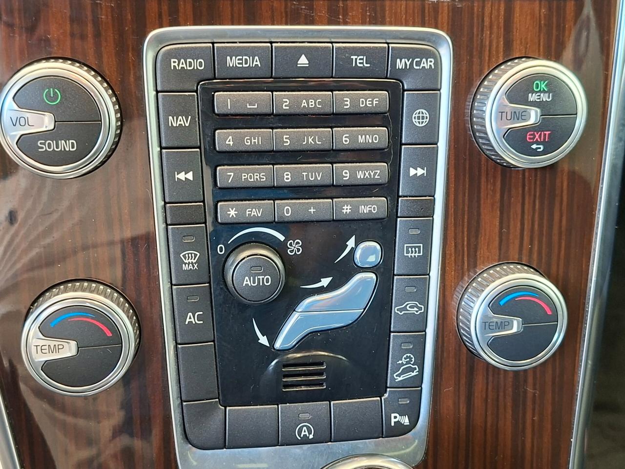 Volvo XC 60 XC60 D4 Summum