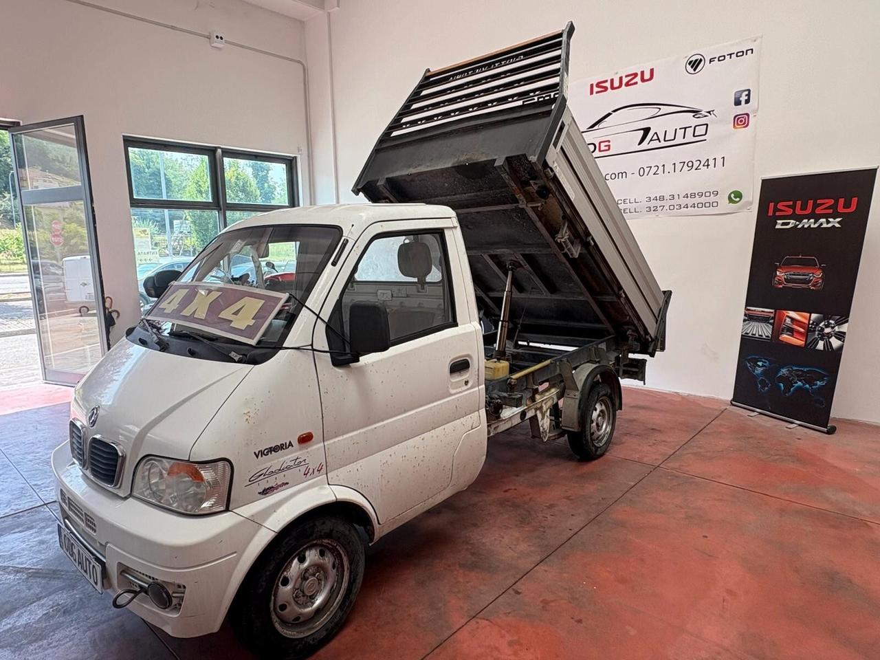 GIOTTI VITTORIA FURGONE CASSONE 4X4 benz.1.3 TRILATERALE km 102.052 certificati