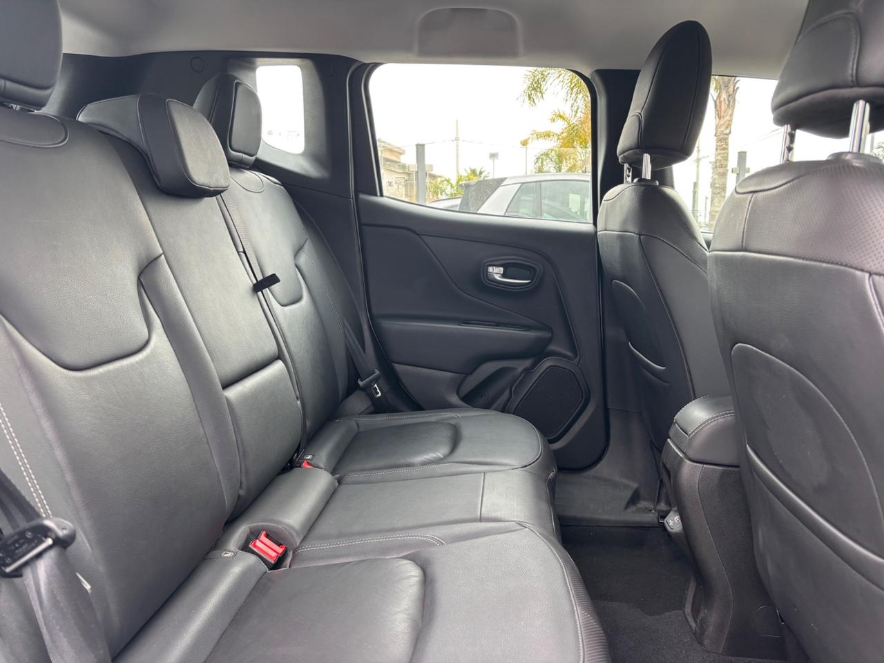 Jeep Renegade 1.6 Mjt cambio automatico-2020