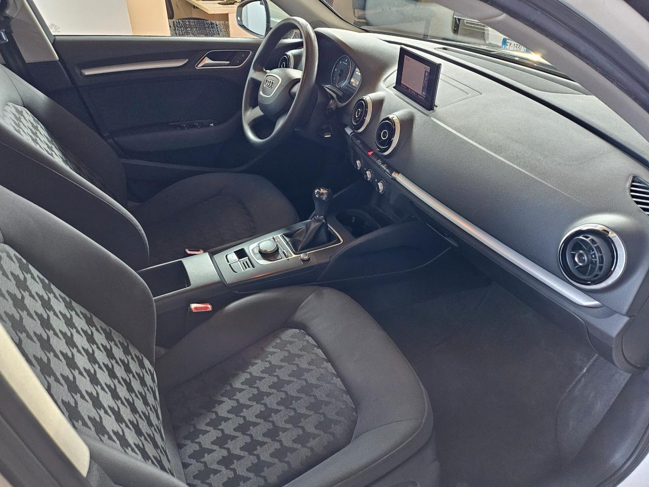 Audi A3 1.6 TDI Ambiente