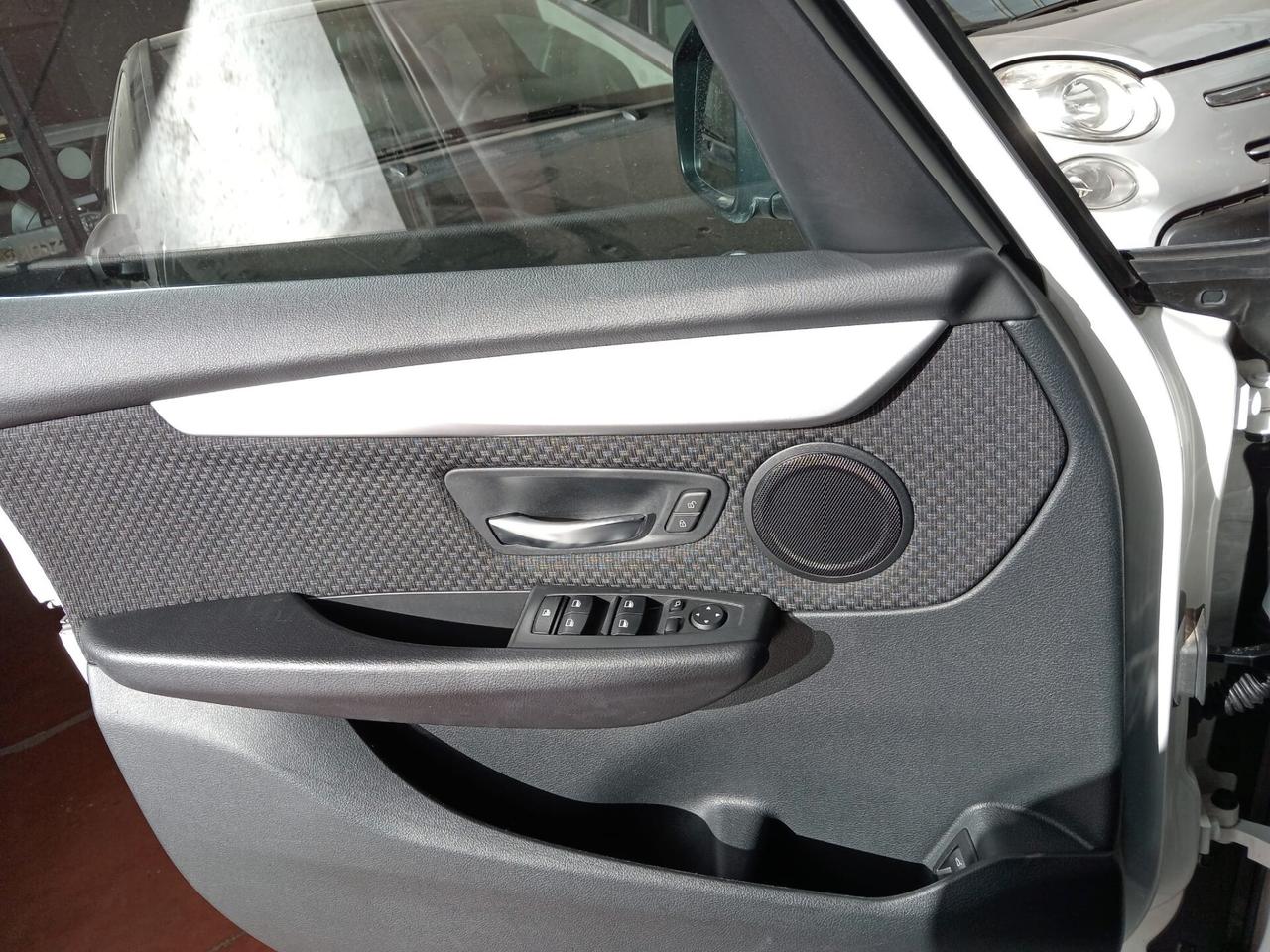 Bmw 218d Active Tourer Luxury