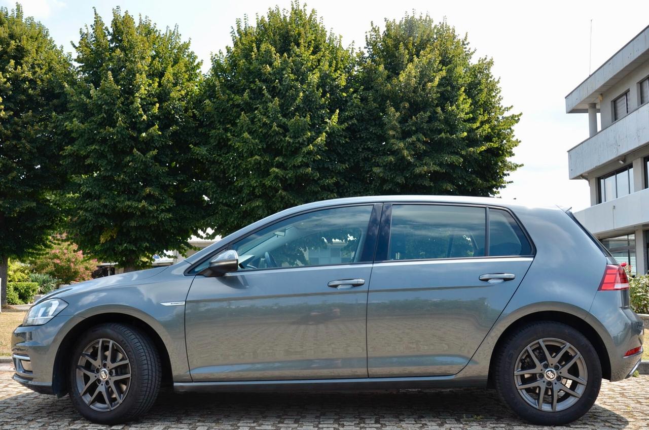 VOLKSWAGEN GOLF 5p 1.5 TGI BUSINESS 130cv, UNICOUTILIZZATORE, UFF ITALIANA, EURO 6D, APPLE ANDROID, PERMUTE