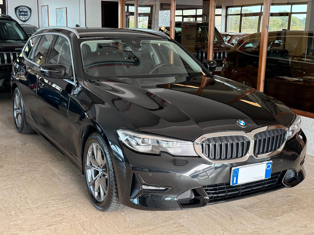 Bmw 318 D 150 cv. Touring Auto SPORT (Nav)