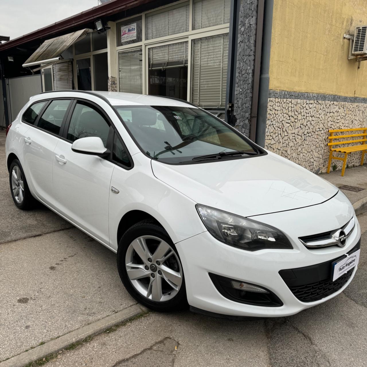 Opel Astra 1.7 CDTI 110CV Sports Tourer Elective