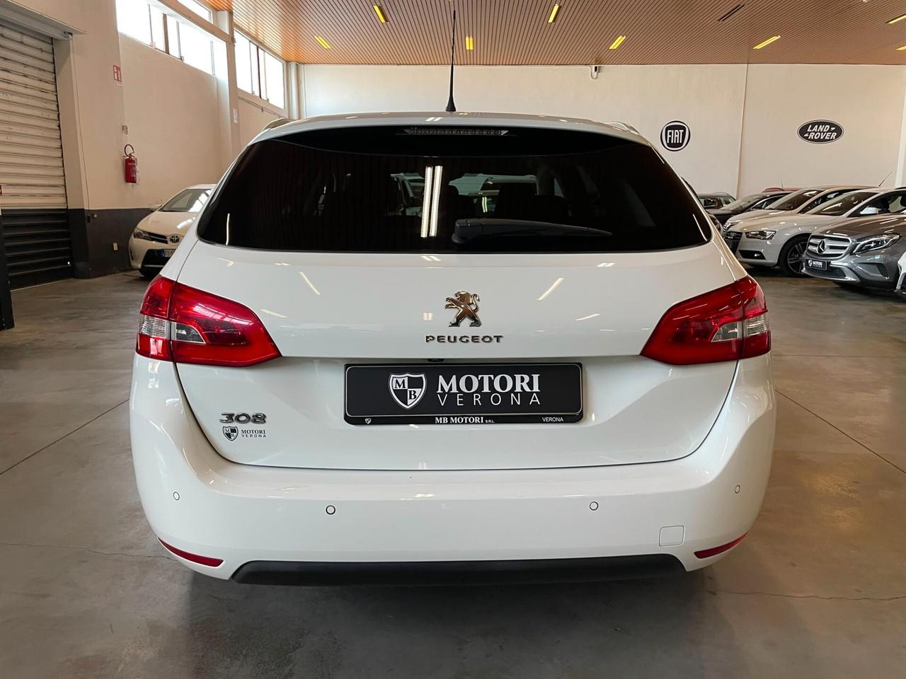 Peugeot 308 BlueHDi 130 S&S SW Allure
