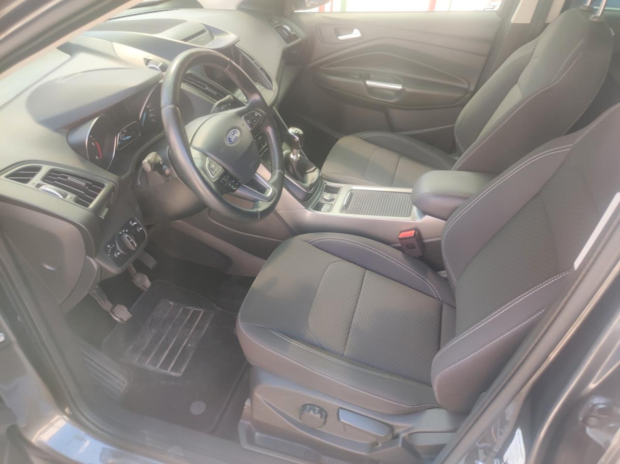 Ford Kuga 1.5 TDCI 120 CV S&S 2WD Titanium