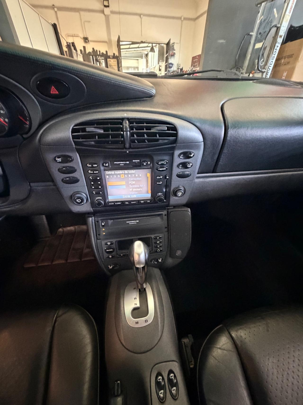 Porsche 911 Carrera 4 cat Coupé motore nuovo