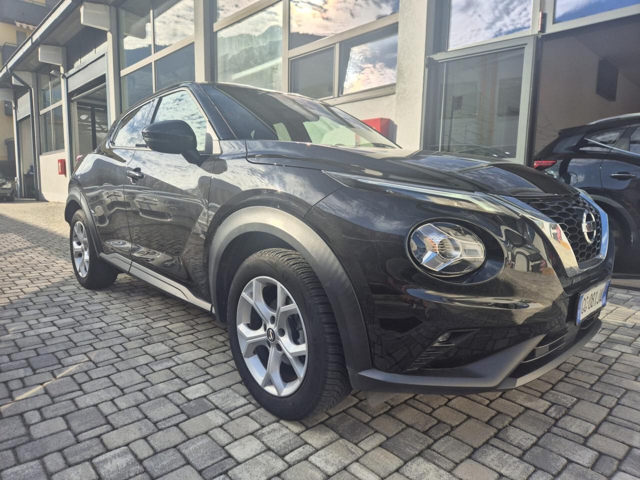 Nissan Juke 1.0 DIG-T 114 CV N-Connecta