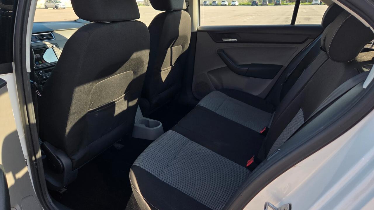 Seat Toledo 1.6 TDI 105 CV CR Style Uni pro