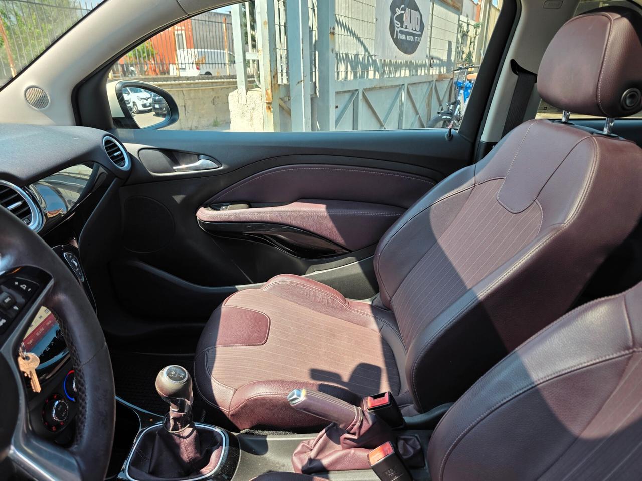 Opel Adam 1.4 87 CV GPL Tech White/Black Link