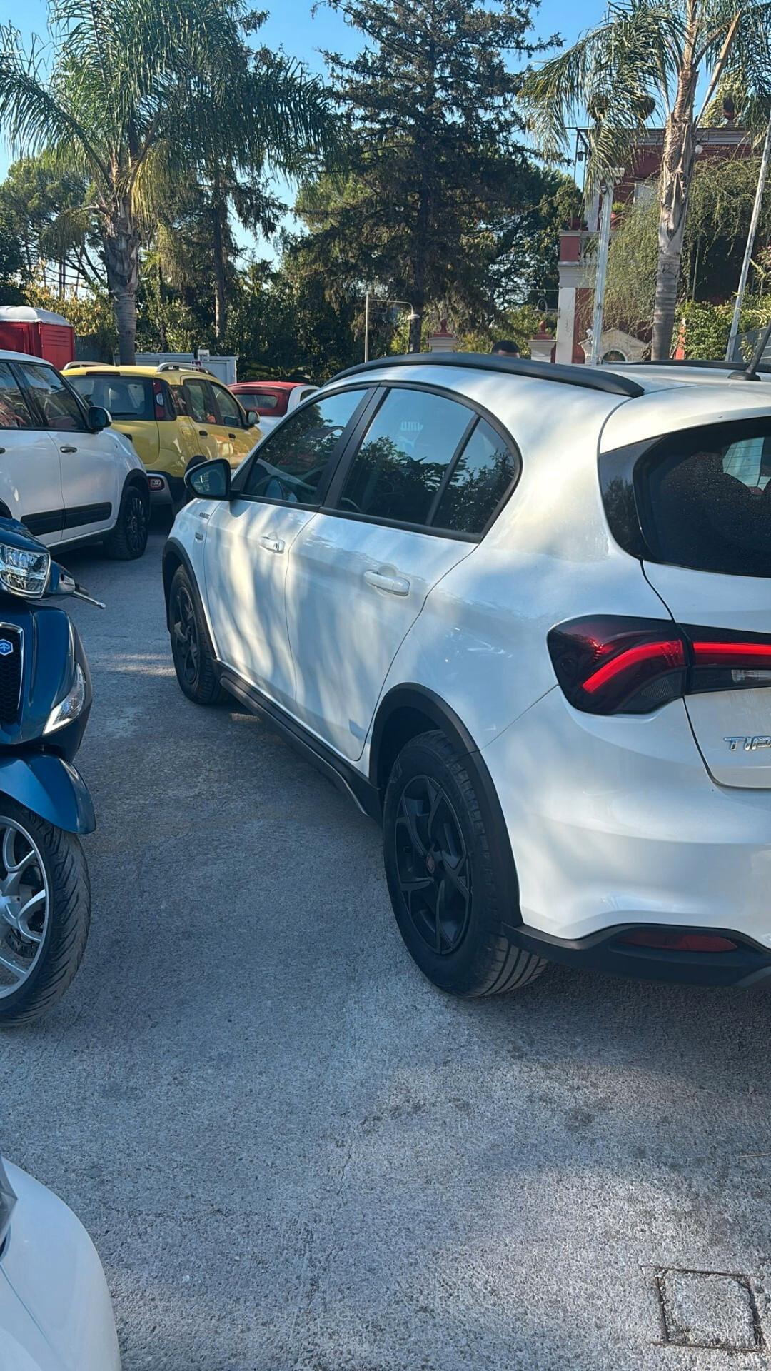 Fiat Tipo 1.3 Mjt S&S 5 porte City Cross