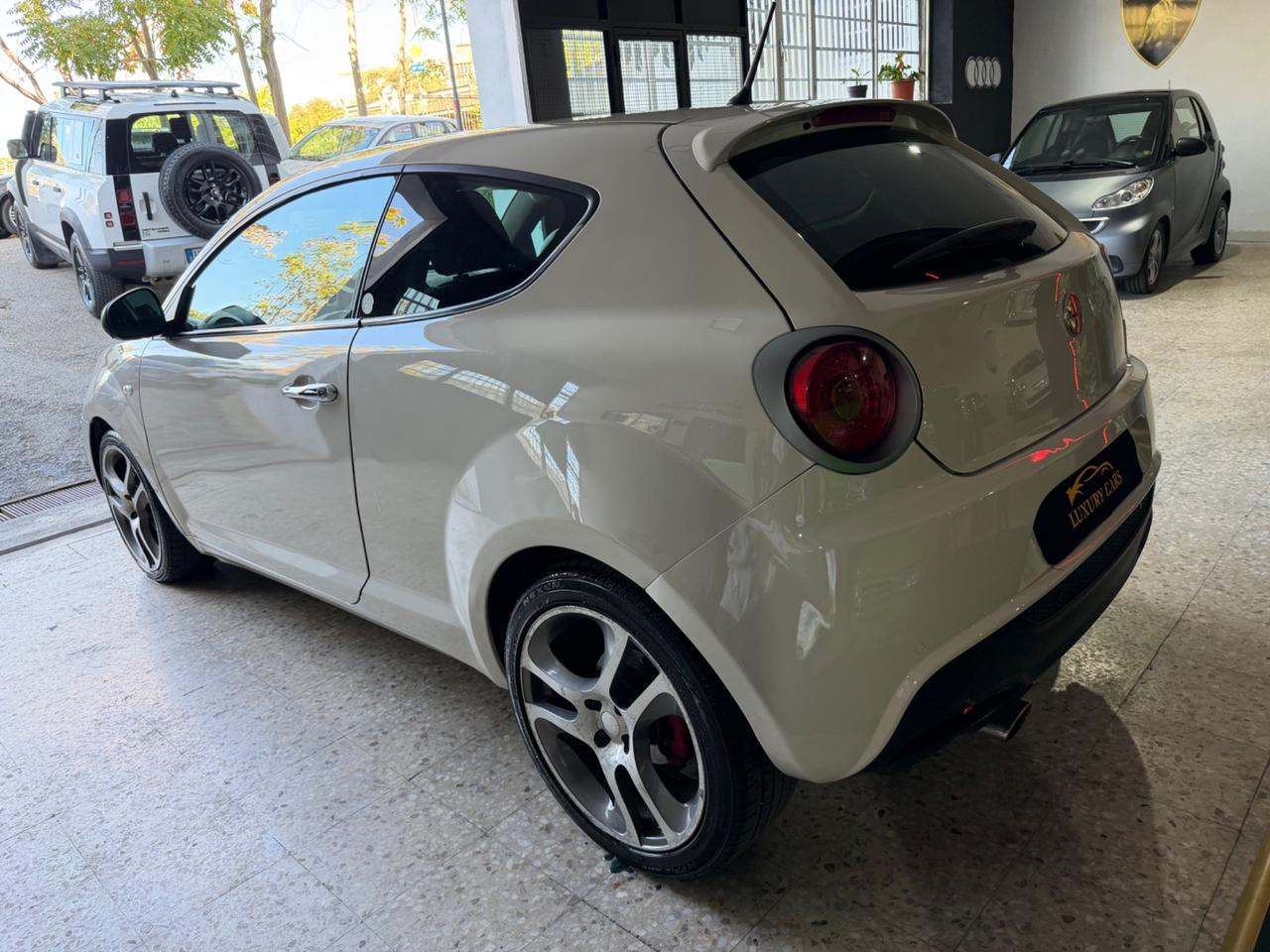 Alfa Romeo MiTo 1.6 JTDm 16V Distinctive Sport Pack
