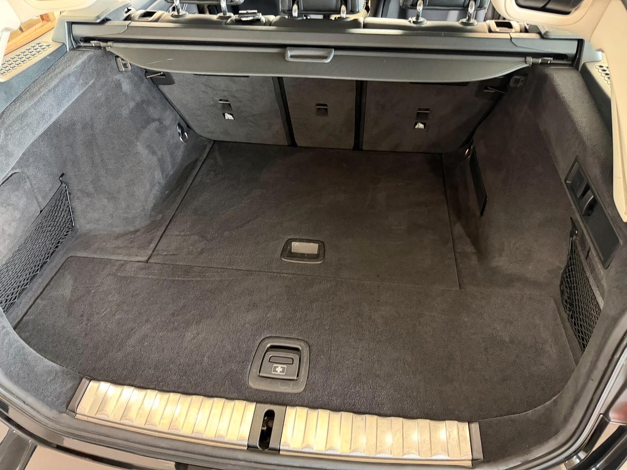 Bmw 318 D 150 cv. Touring Auto SPORT (Nav)