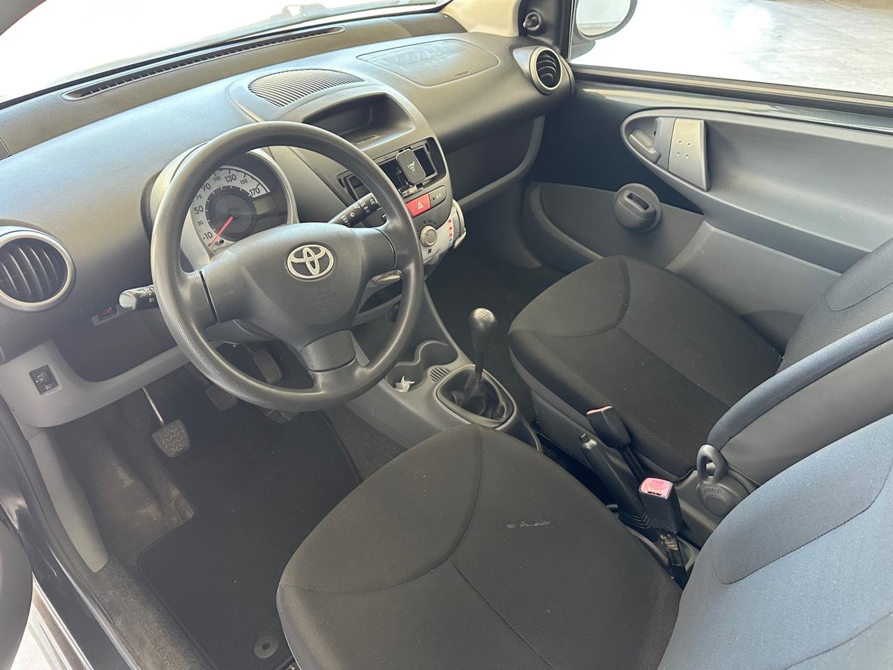 Toyota Aygo 1.0 12V VVT-i 3 porte Sol