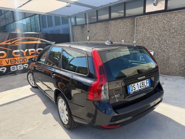 VOLVO V50 SW 2.0D FAMIGLIARE 6MARCE
