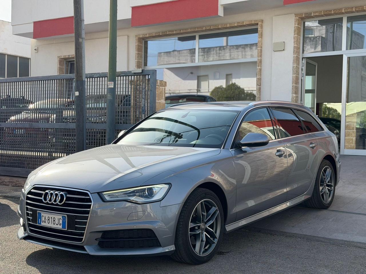 Audi A6 Avant 2.0 TDI 190 CV ultra S tronic-2017 LED/NAVI/18"