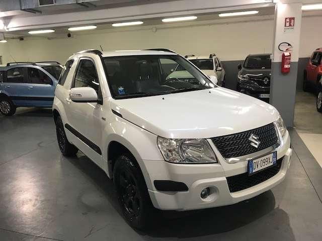 Suzuki Grand Vitara 3 PORTE / 1.9 ddis Special Edition / 4X4