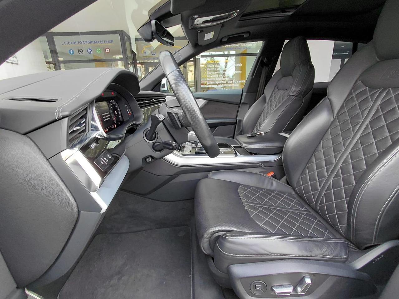 Audi Q8 Sport 3.0 50 TDI MHEV #8399