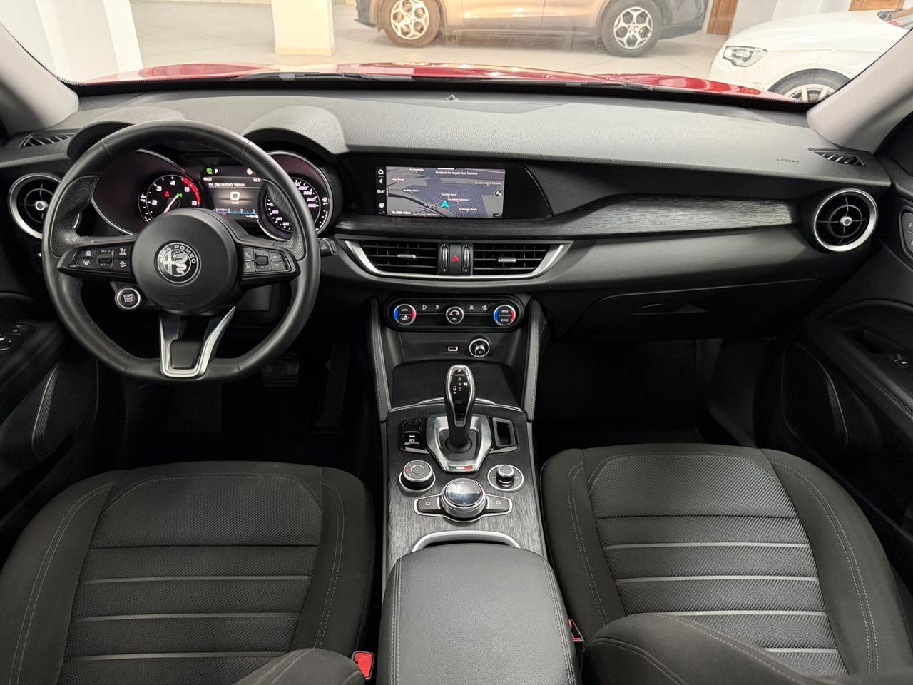 Alfa Romeo Stelvio 2.2 TD 190 CV BUSINESS AT8 Q4 MODELLO NUOVO TAGLIANDATA