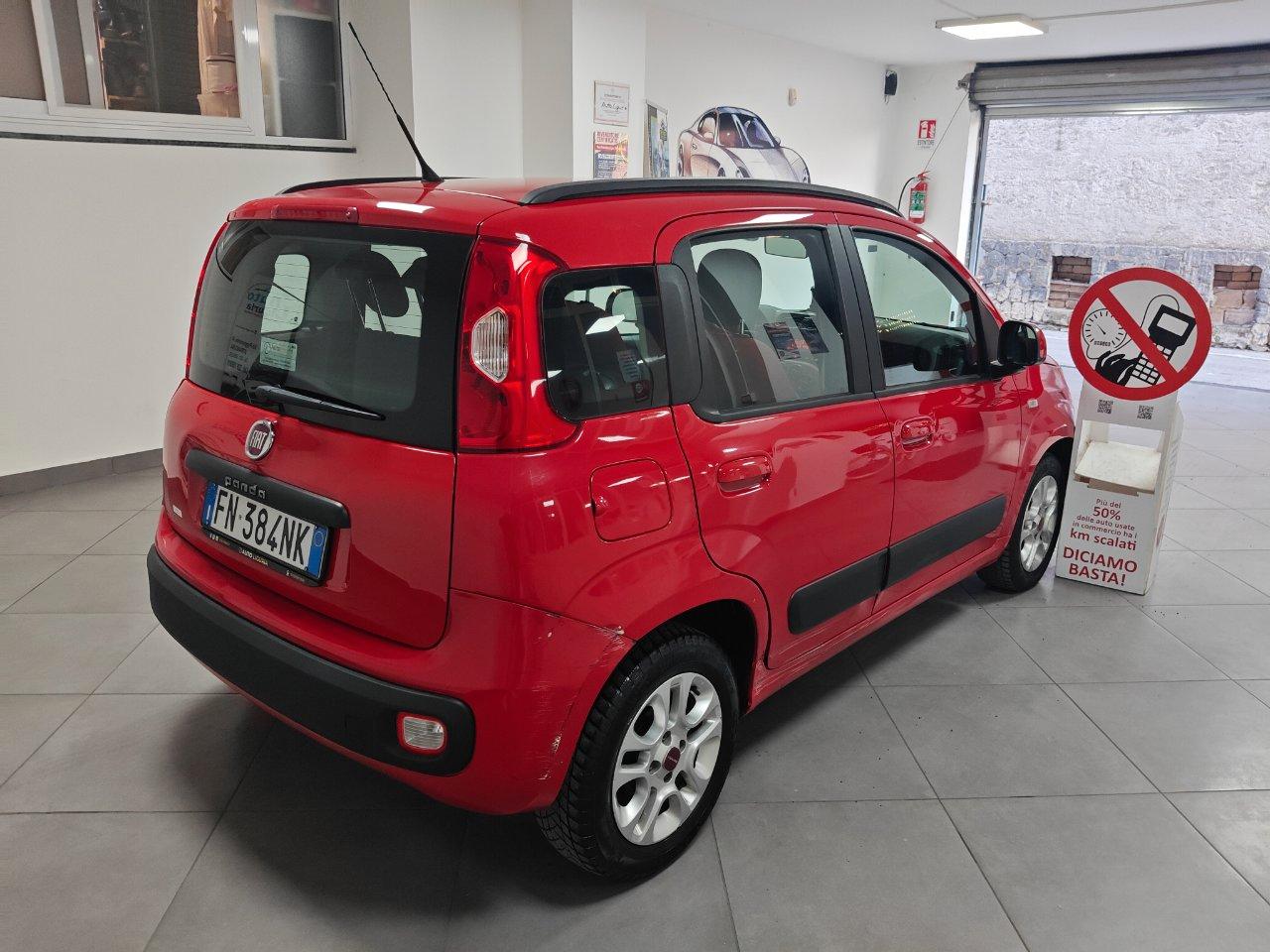 Fiat Panda 1.3 mjt 16v Lounge s&s 95cv LEGGI