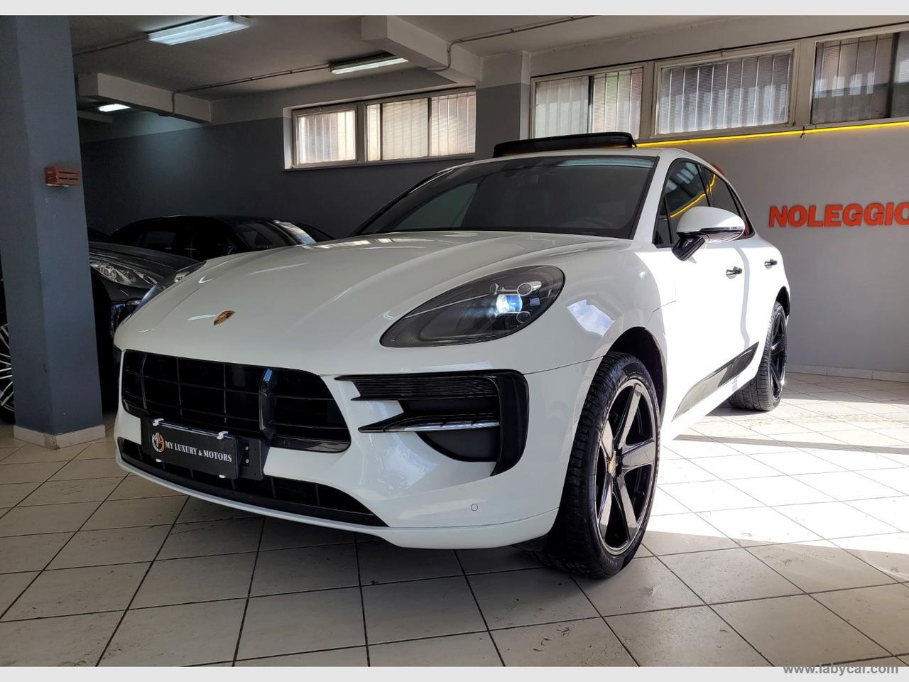 PORSCHE Macan 2.0