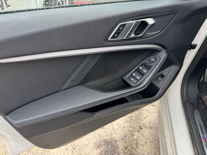 BMW Serie 1 118d 5p. Msport