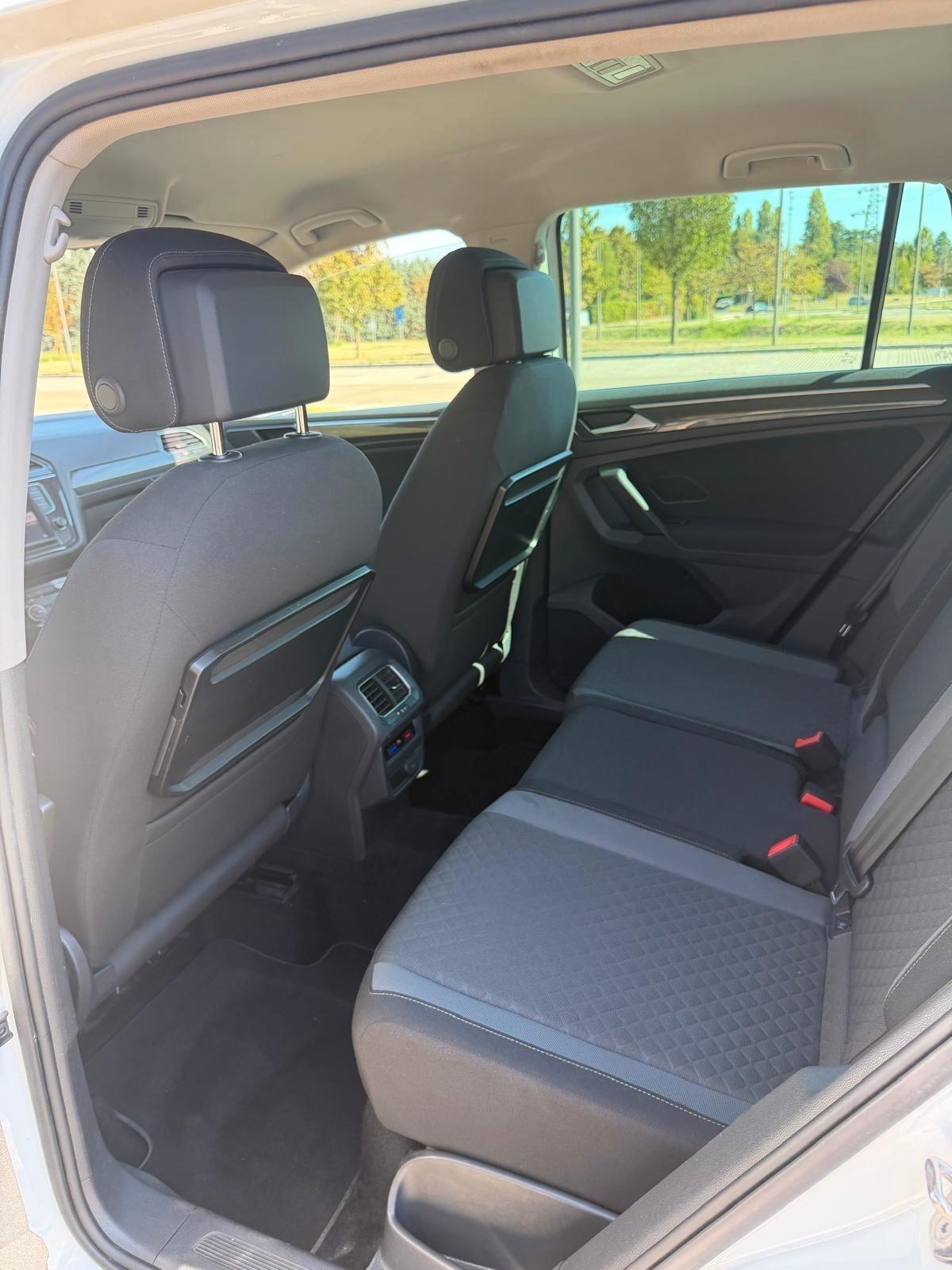 Volkswagen Tiguan 1.6 TDI SCR Business BlueMotion Technology