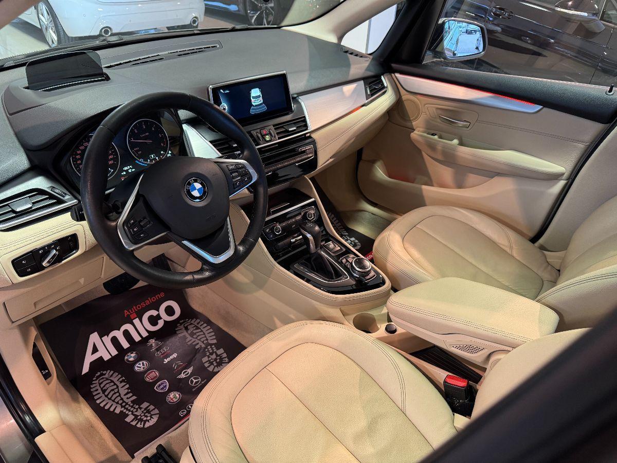 BMW Serie 2 218d Active Tourer Luxury Tetto Pelle