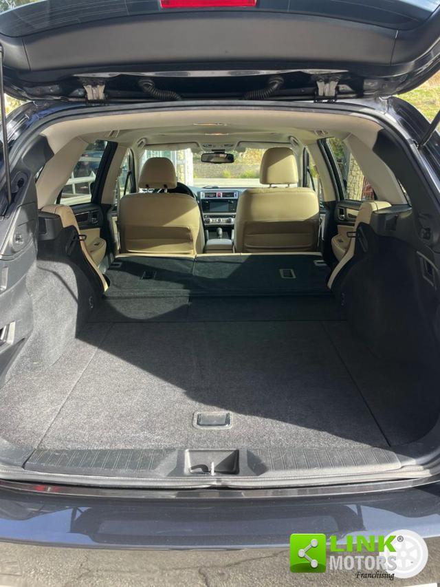 SUBARU OUTBACK 2.0d Lineartronic Free