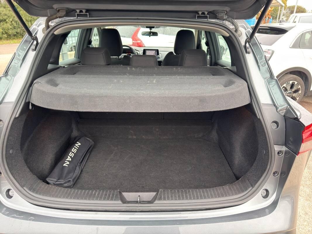 Nissan Qashqai 1.3 mhev Business 2wd 158cv xtronic con CarPlay