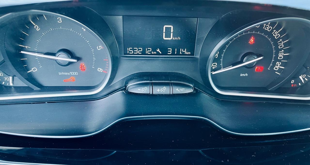 Peugeot 208 BlueHDi 75 5 porte Active