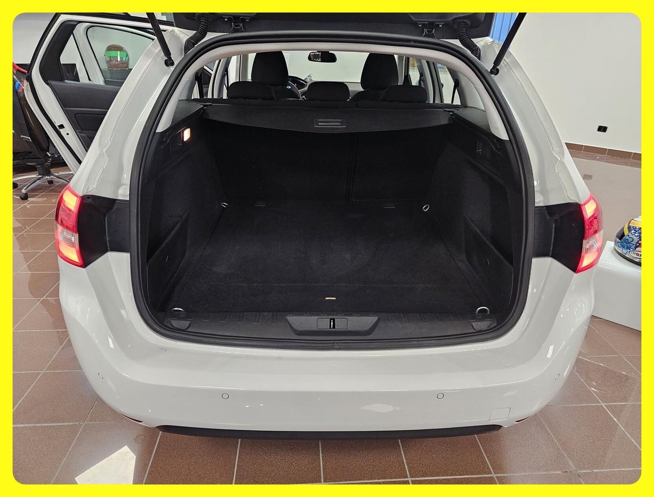 Peugeot New 308 1.5 BlueHDi 130 CV SW EAT8 Business In Garanzia 12 mesi