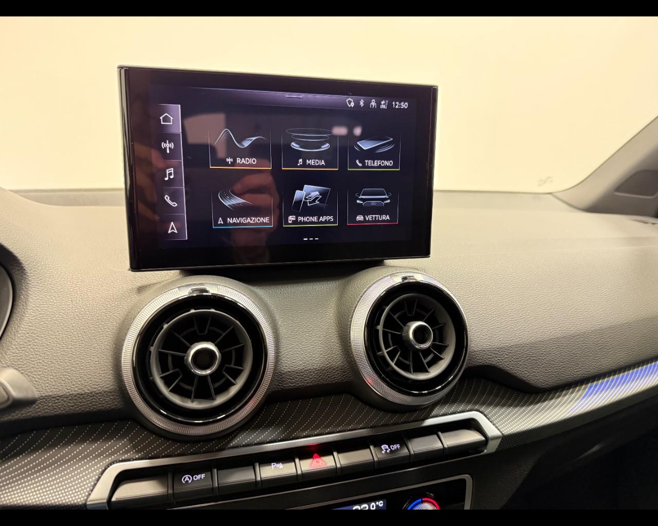 AUDI Q2 35 TDI S TRONIC S LINE