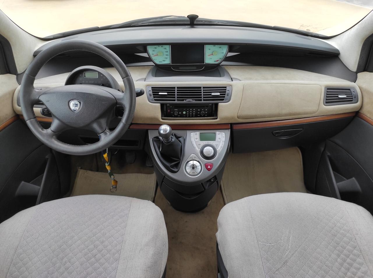 Lancia Phedra 2.2 JTD - 128cv 7 POSTI