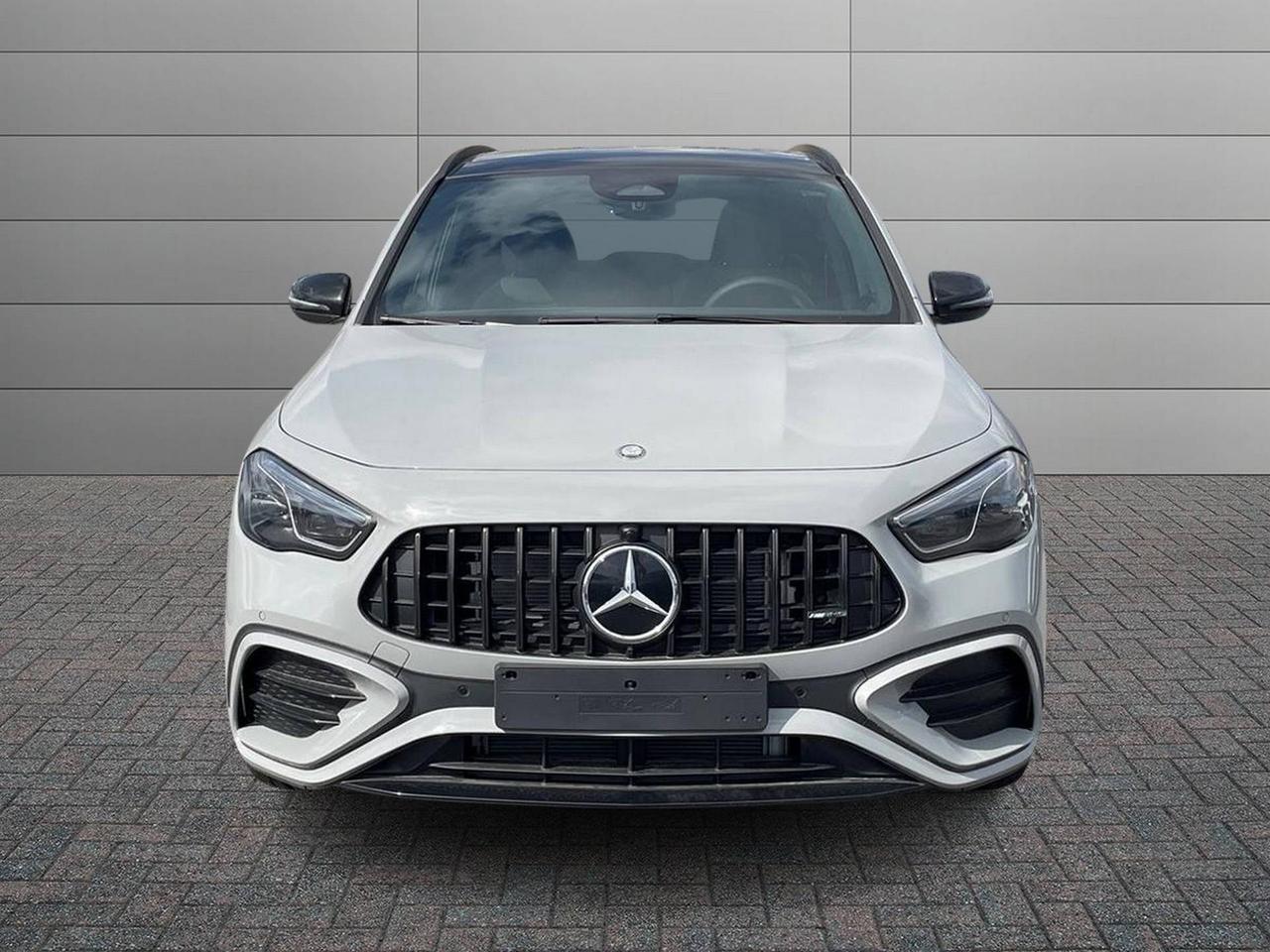 Mercedes-Benz Mercedes-AMG GLA 35 4MATIC