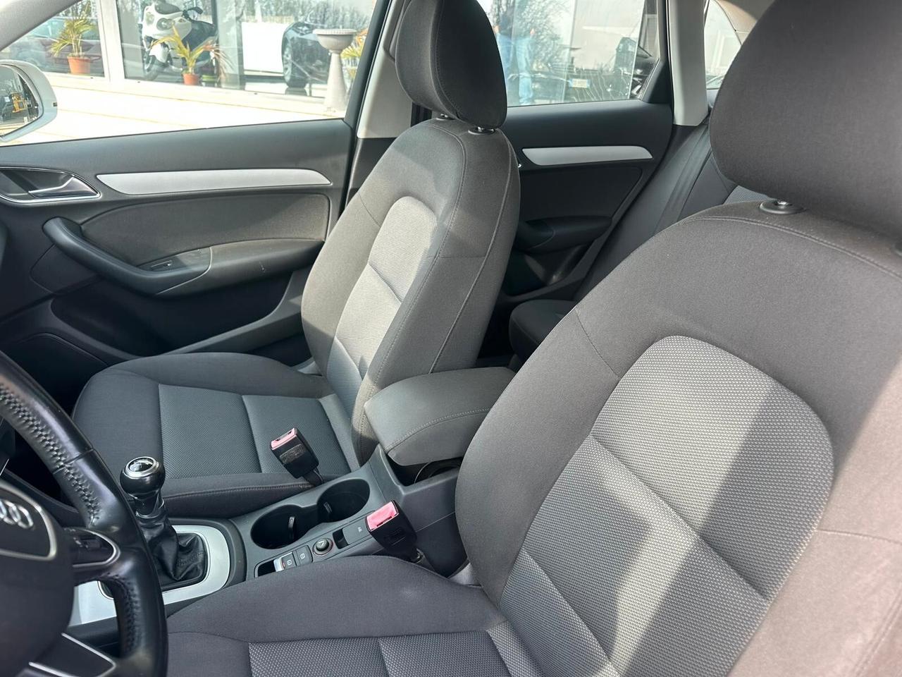 Audi Q3 2.0 TDI 150 CV Business