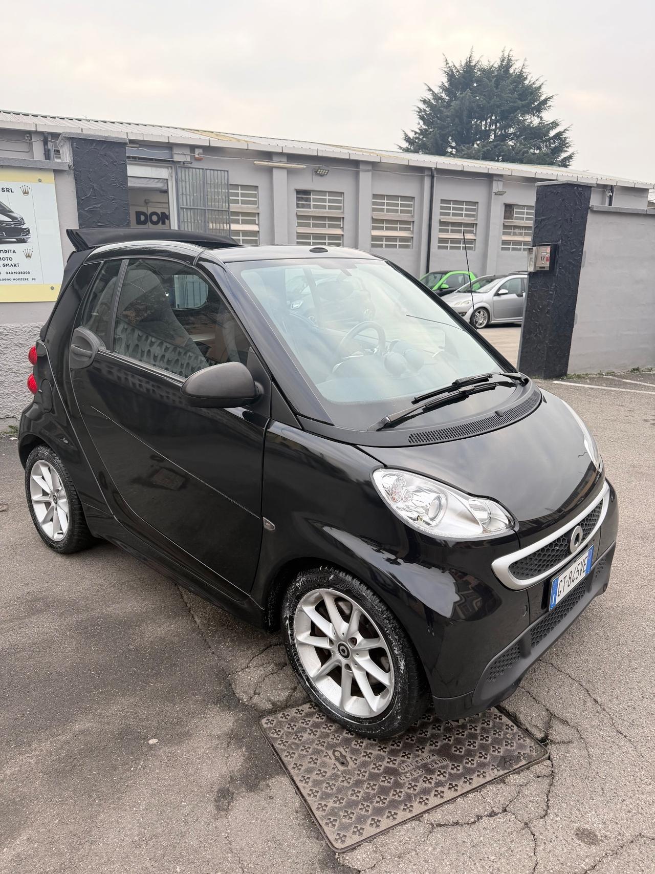 Smart ForTwo 1000 52 kW MHD cabrio passion