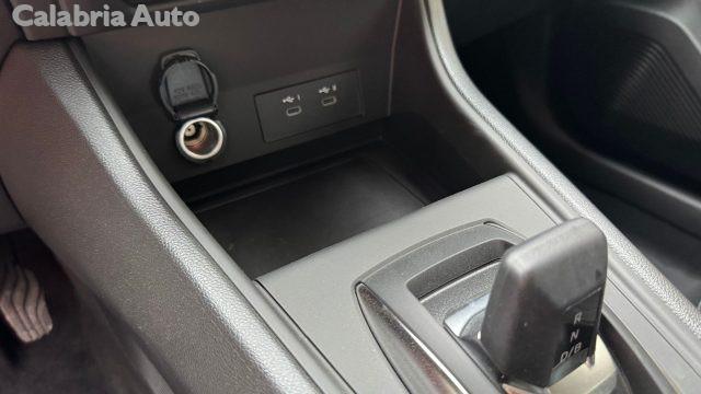 RENAULT Captur evolution full hybrid E-Tech 160