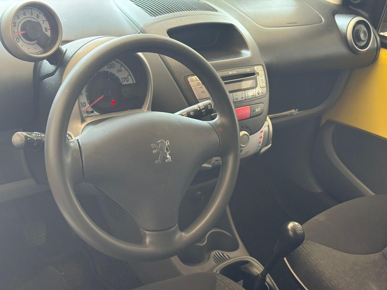 Peugeot 107 1.0 68CV 5p. Urban Move